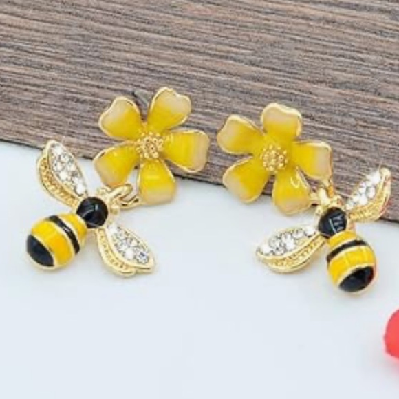 Bee Stud Gold Plated Dangle Drop Earrings for Women Jewelry - Picture 6 of 9